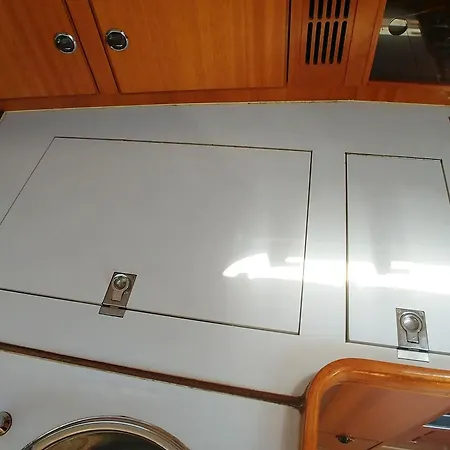 アパート Sleep On A Sailboat In A Unique